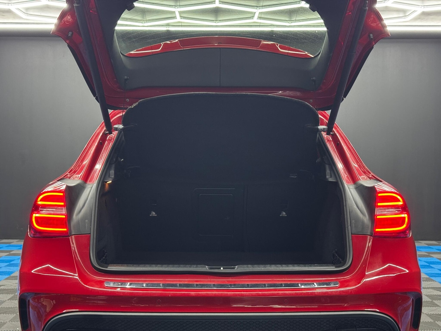 Used Mercedes-Benz GLA 2015 for sale - 77230196: Photo 36