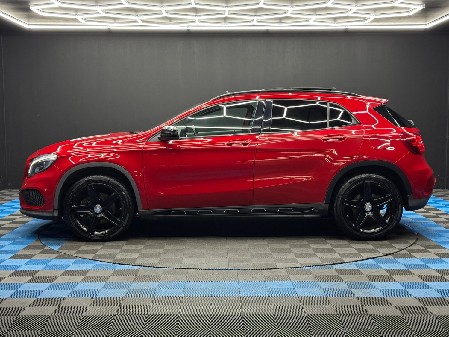 Used Mercedes-Benz GLA 2015 for sale - 77230196: Photo 8