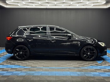 Used SEAT Leon 2018 for sale - 77016400: Photo