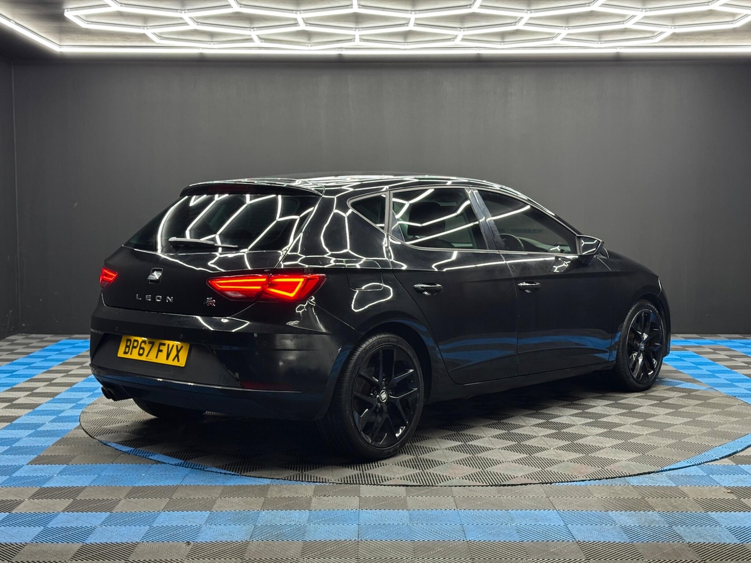 Used SEAT Leon 2018 for sale - 77016400: Photo 5