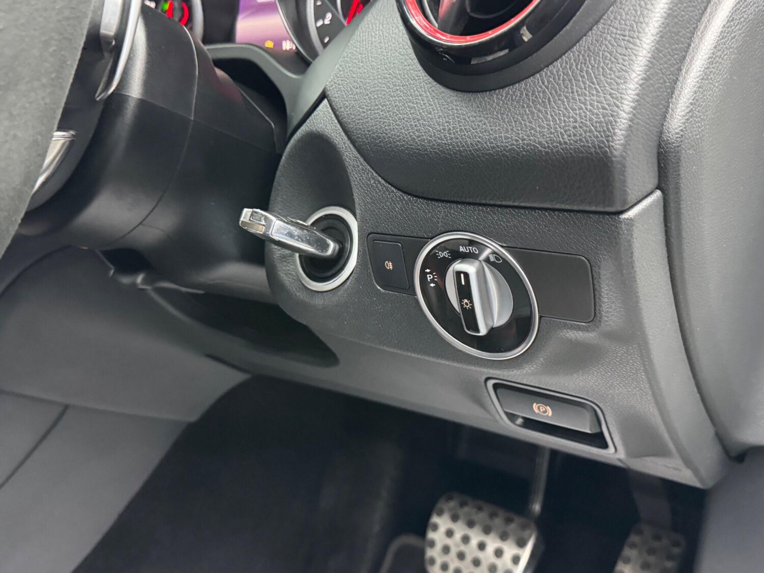 Used Mercedes-Benz CLA 2016 for sale - 77469392: Photo 25