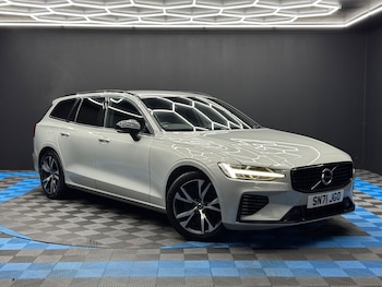 Used Volvo V60 2021 for sale - 77175531: Photo