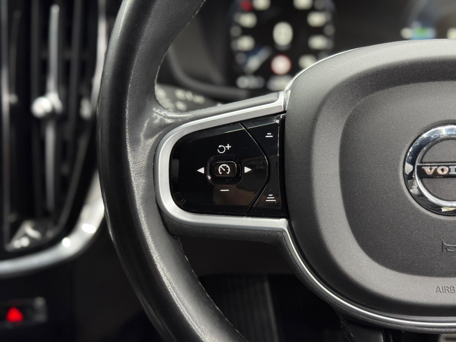 Used Volvo V60 for sale - 77175531: Photo 20