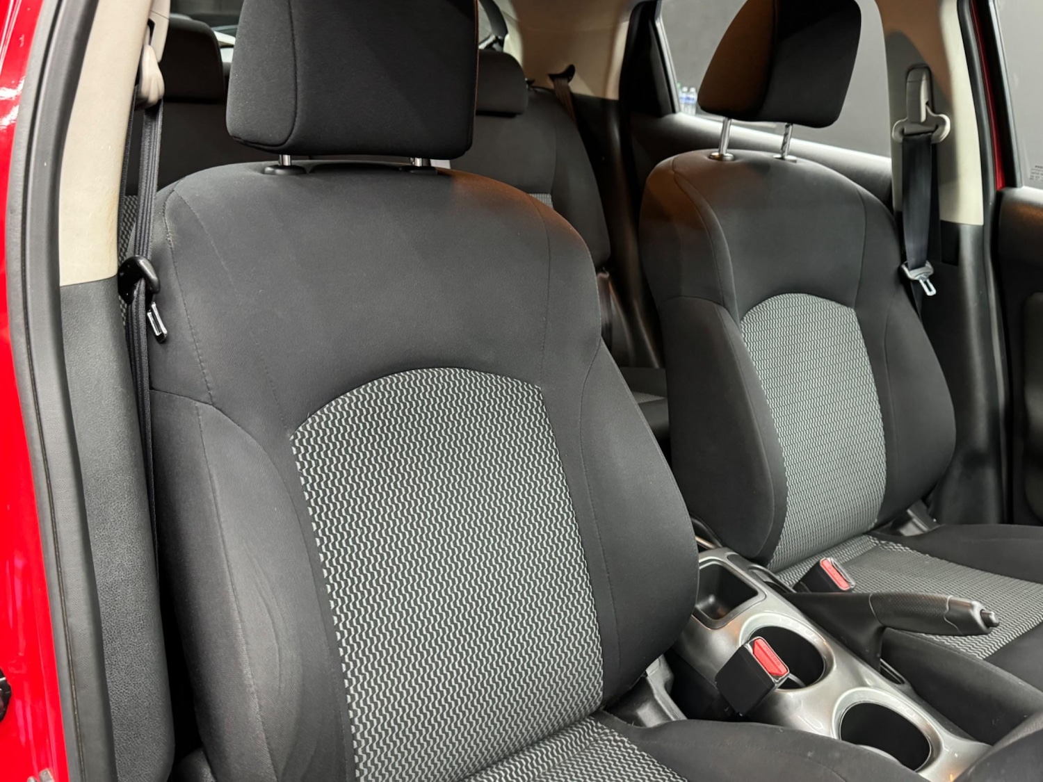 Used Nissan Juke 2014 for sale - 76991128: Photo 10