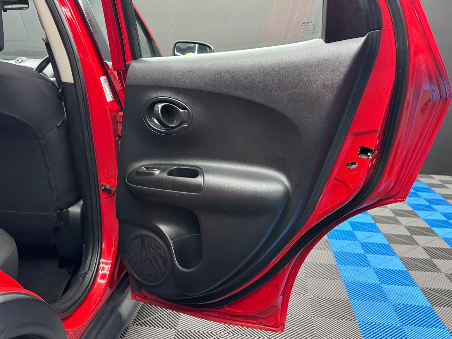 Used Nissan Juke 2014 for sale - 76991128: Photo 31