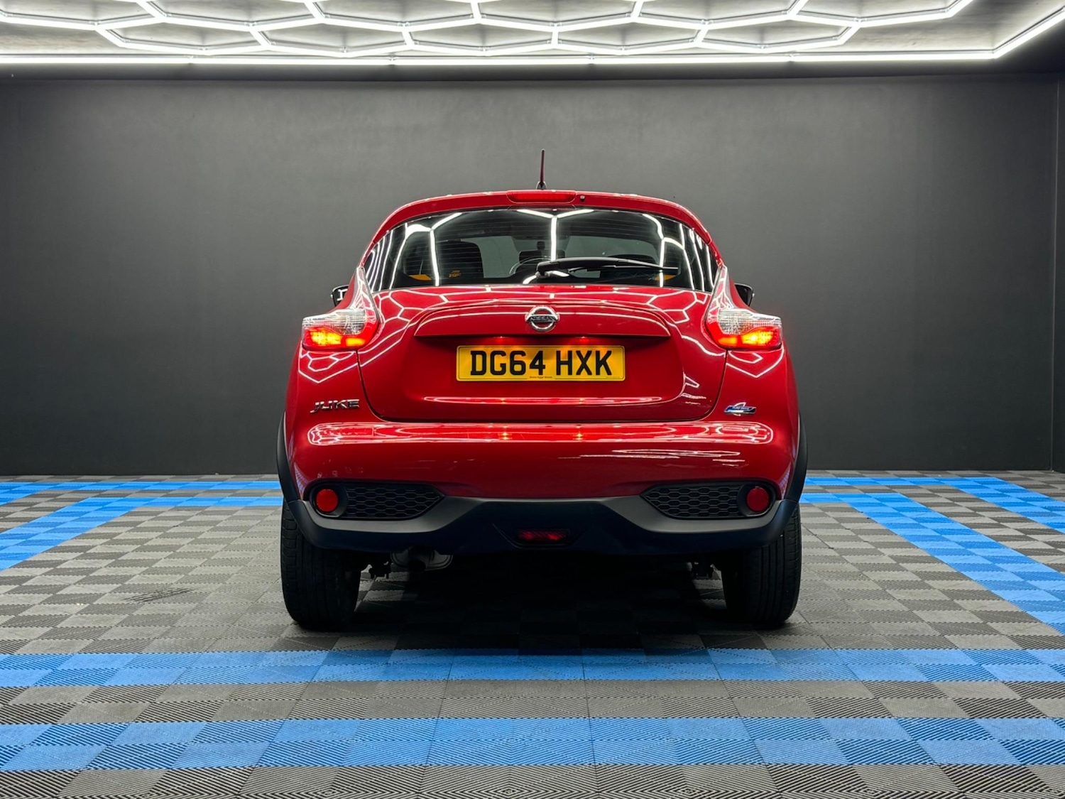 Used Nissan Juke 2014 for sale - 76991128: Photo 5