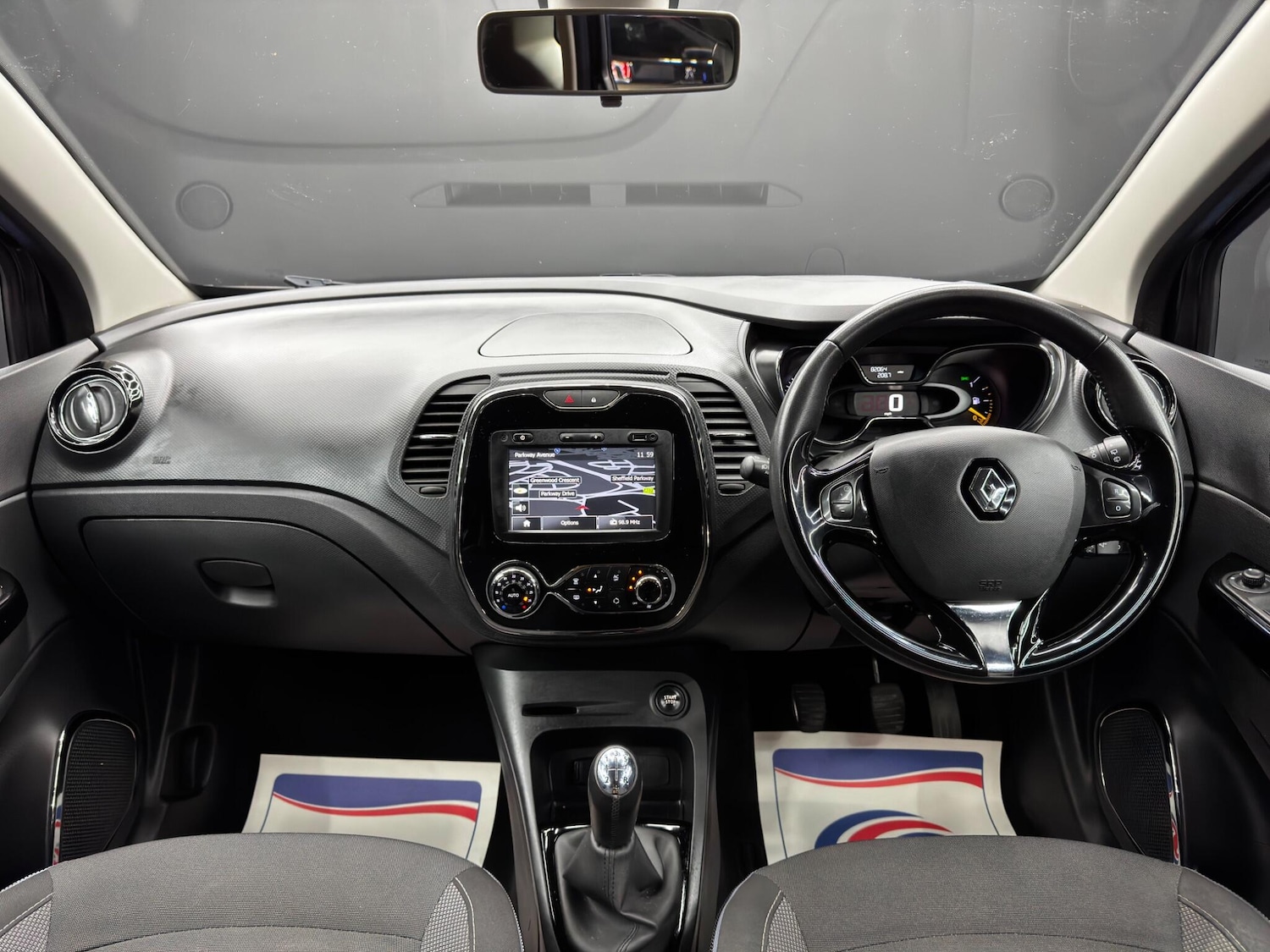 Used Renault Captur 2014 for sale - 76521812: Photo 10