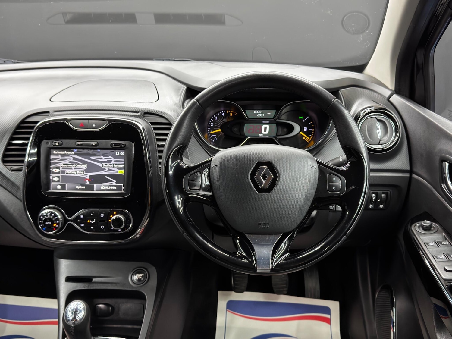 Used Renault Captur 2014 for sale - 76521812: Photo 18