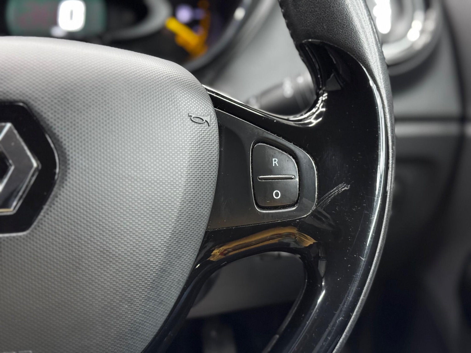 Used Renault Captur 2014 for sale - 76521812: Photo 21