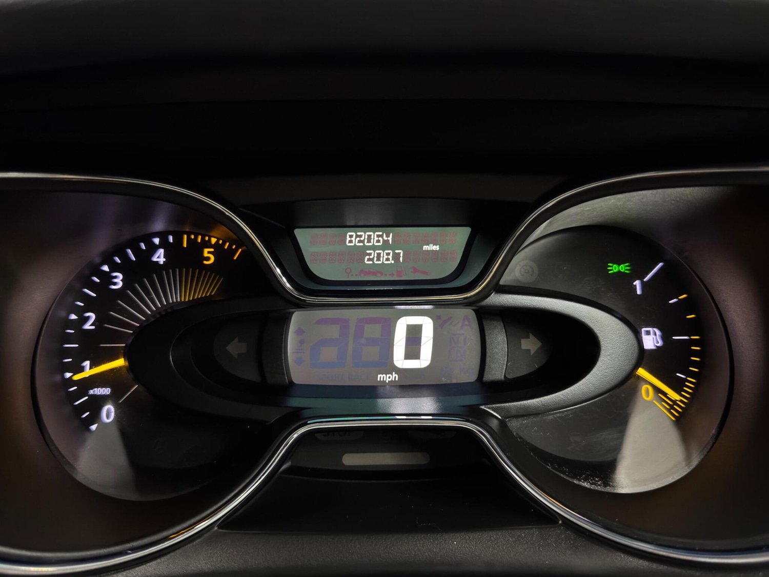 Used Renault Captur 2014 for sale - 76521812: Photo 22