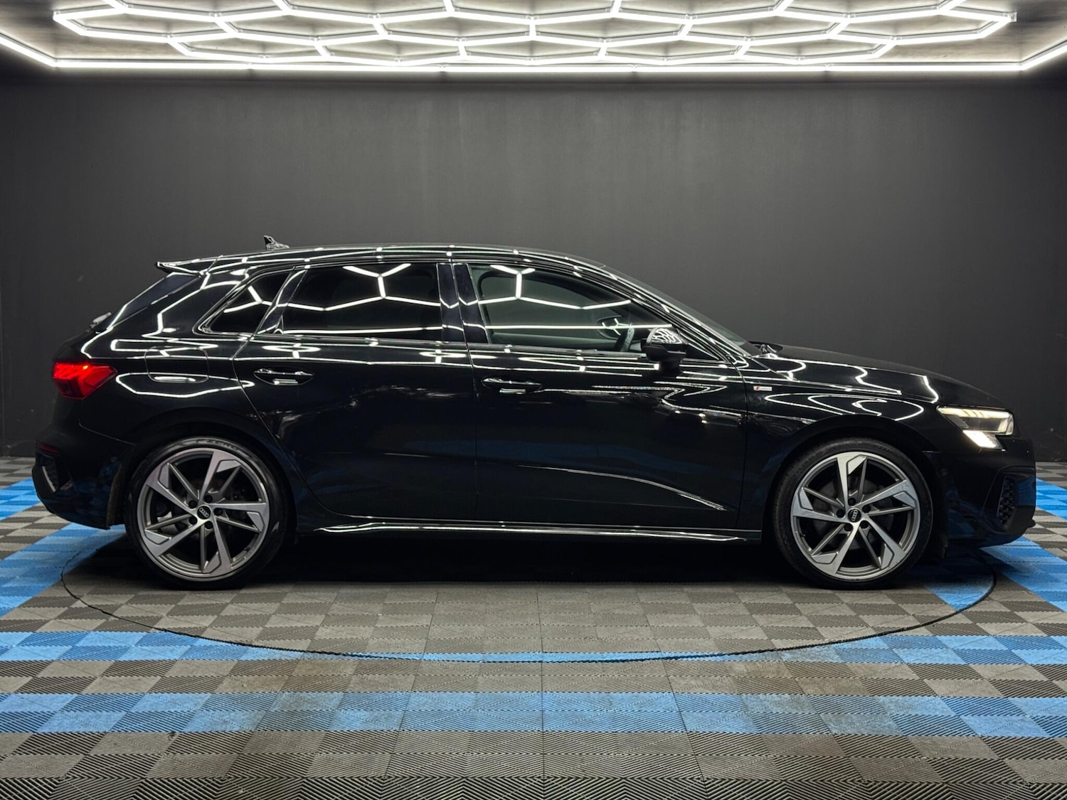 Used Audi A3 for sale - 77737834: Photo 4