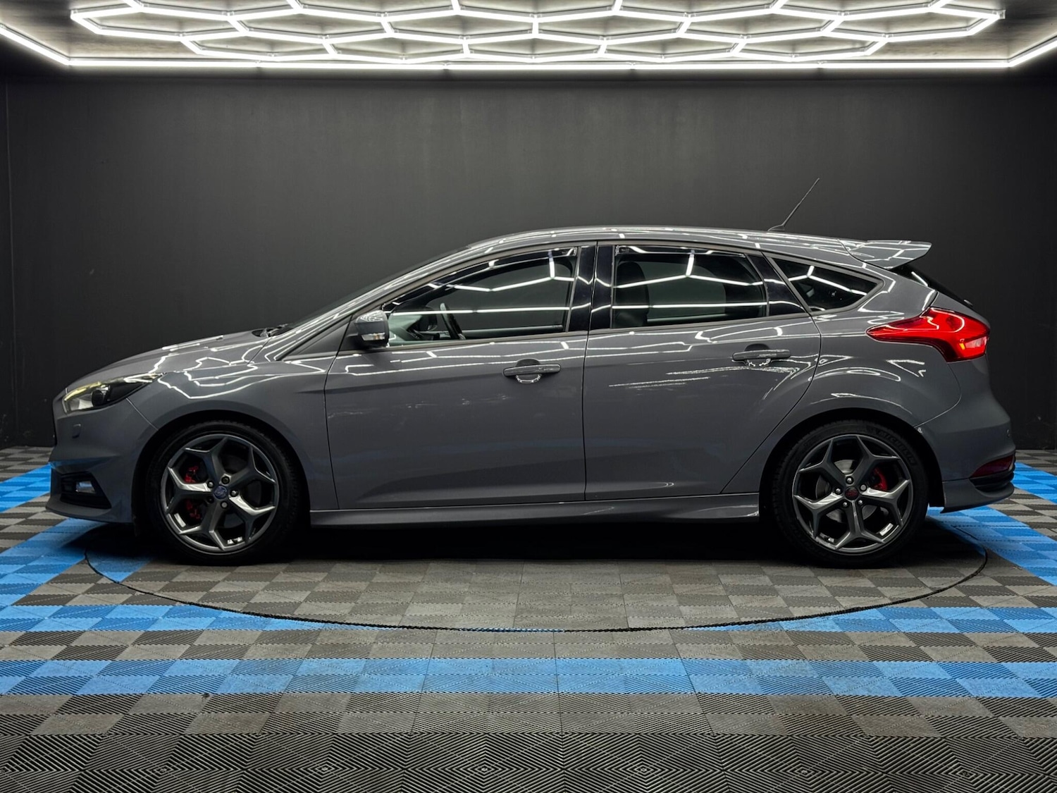 Used Ford Focus 2016 for sale - 76538828: Photo 8