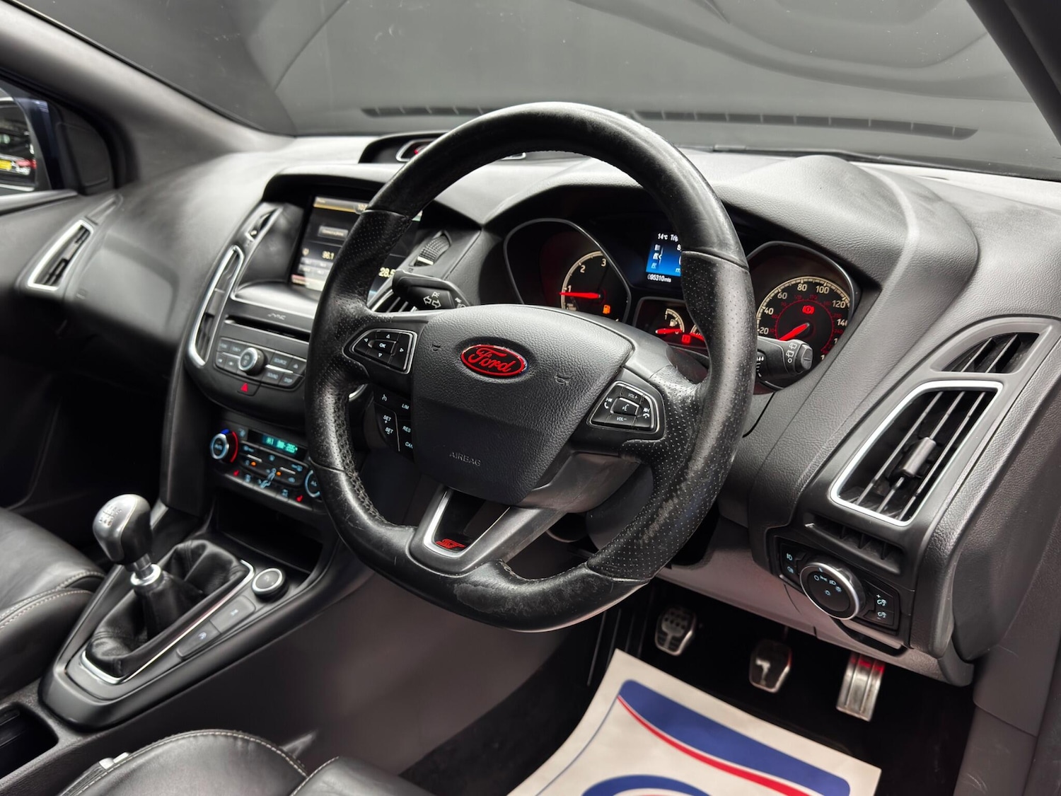 Used Ford Focus 2016 for sale - 76538828: Photo 9