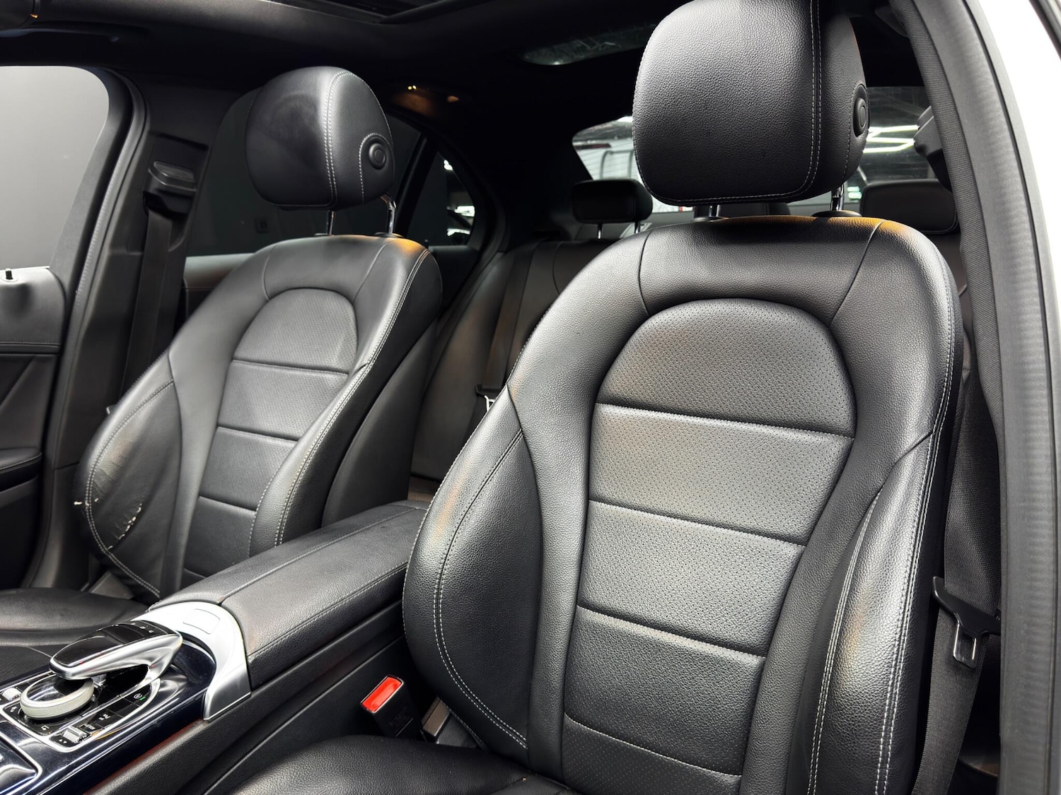 Used Mercedes-Benz C Class 2015 for sale - 76658756: Photo 14