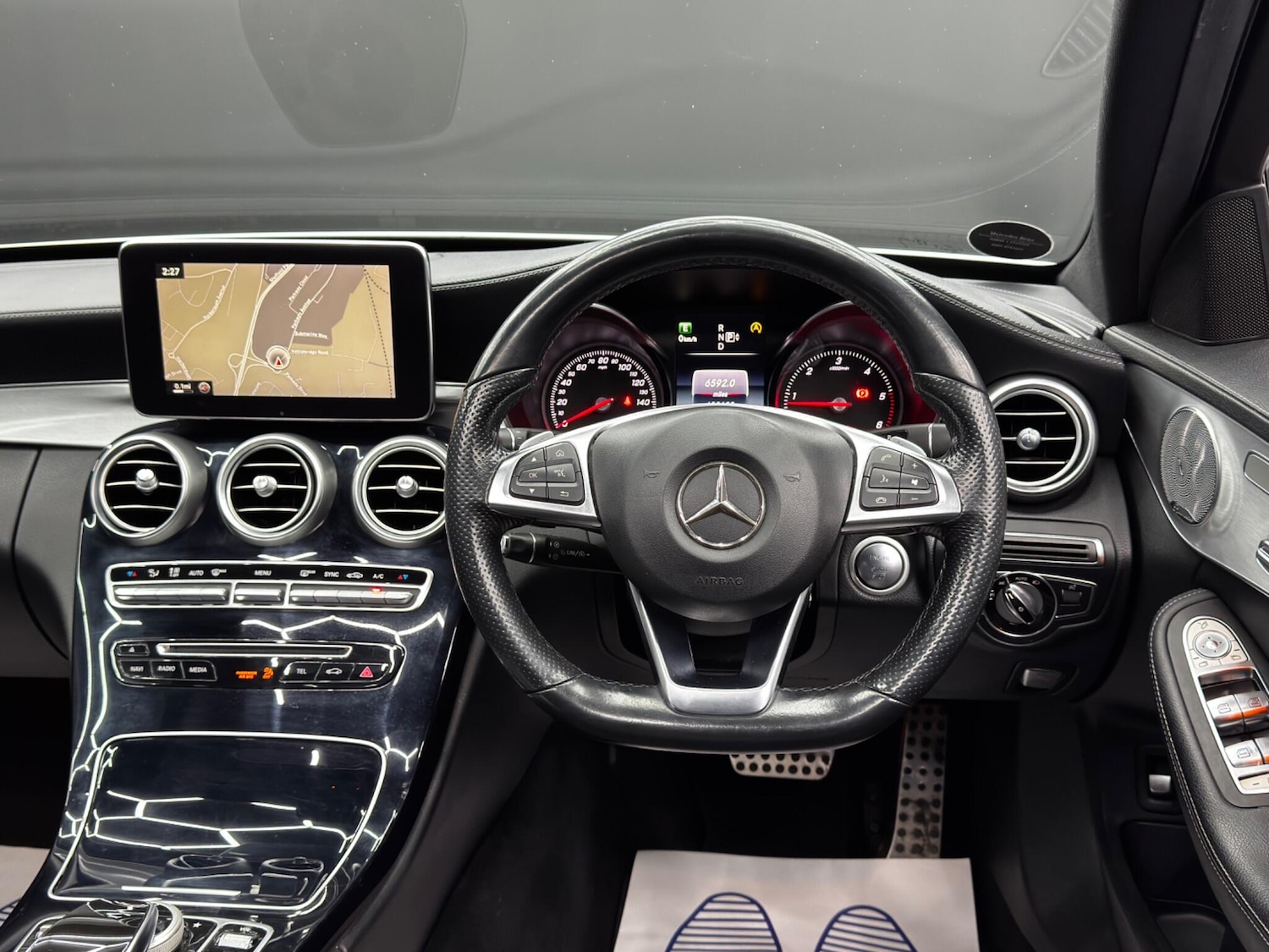 Used Mercedes-Benz C Class 2015 for sale - 76658756: Photo 18