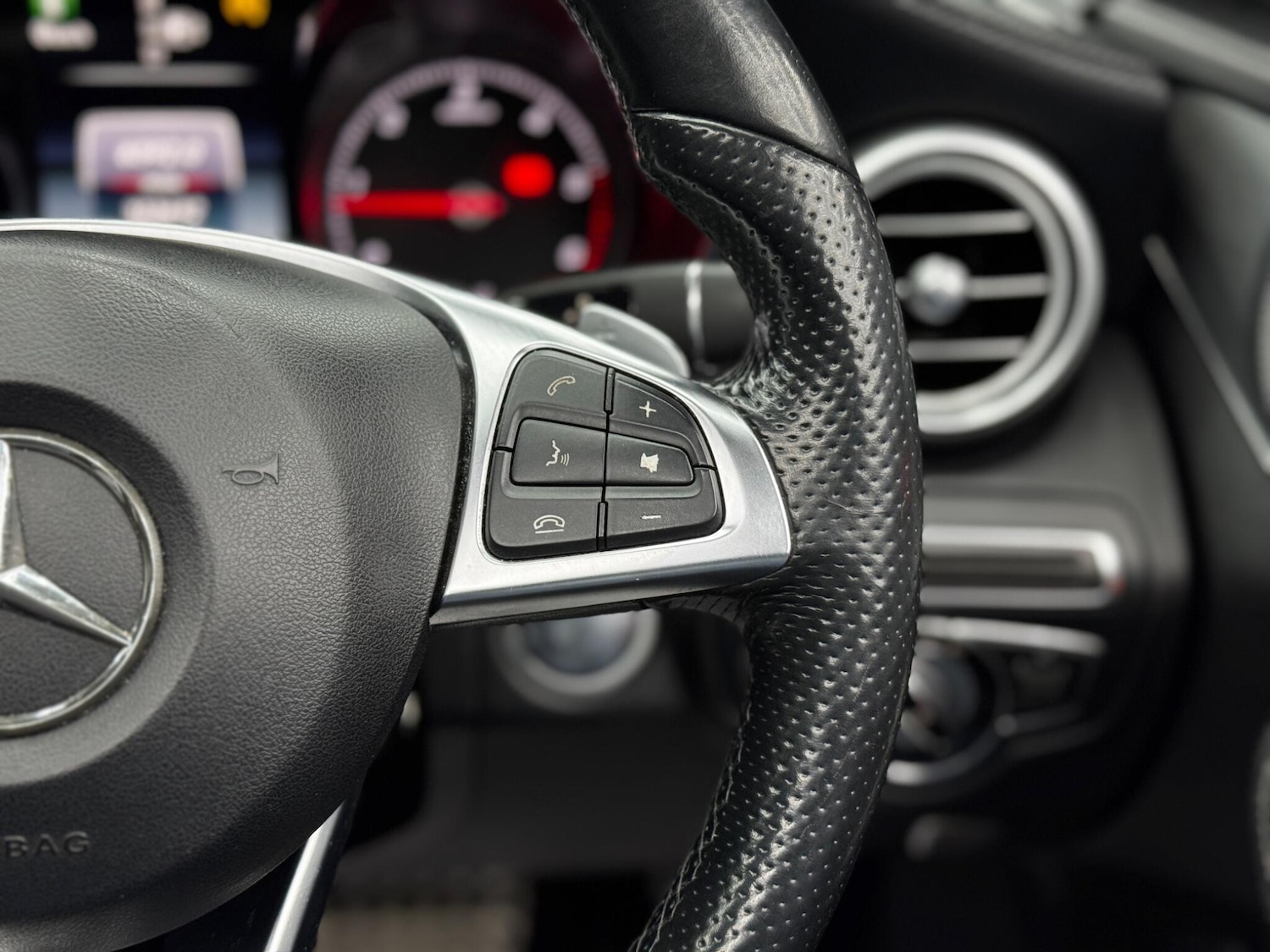 Used Mercedes-Benz C Class 2015 for sale - 76658756: Photo 21