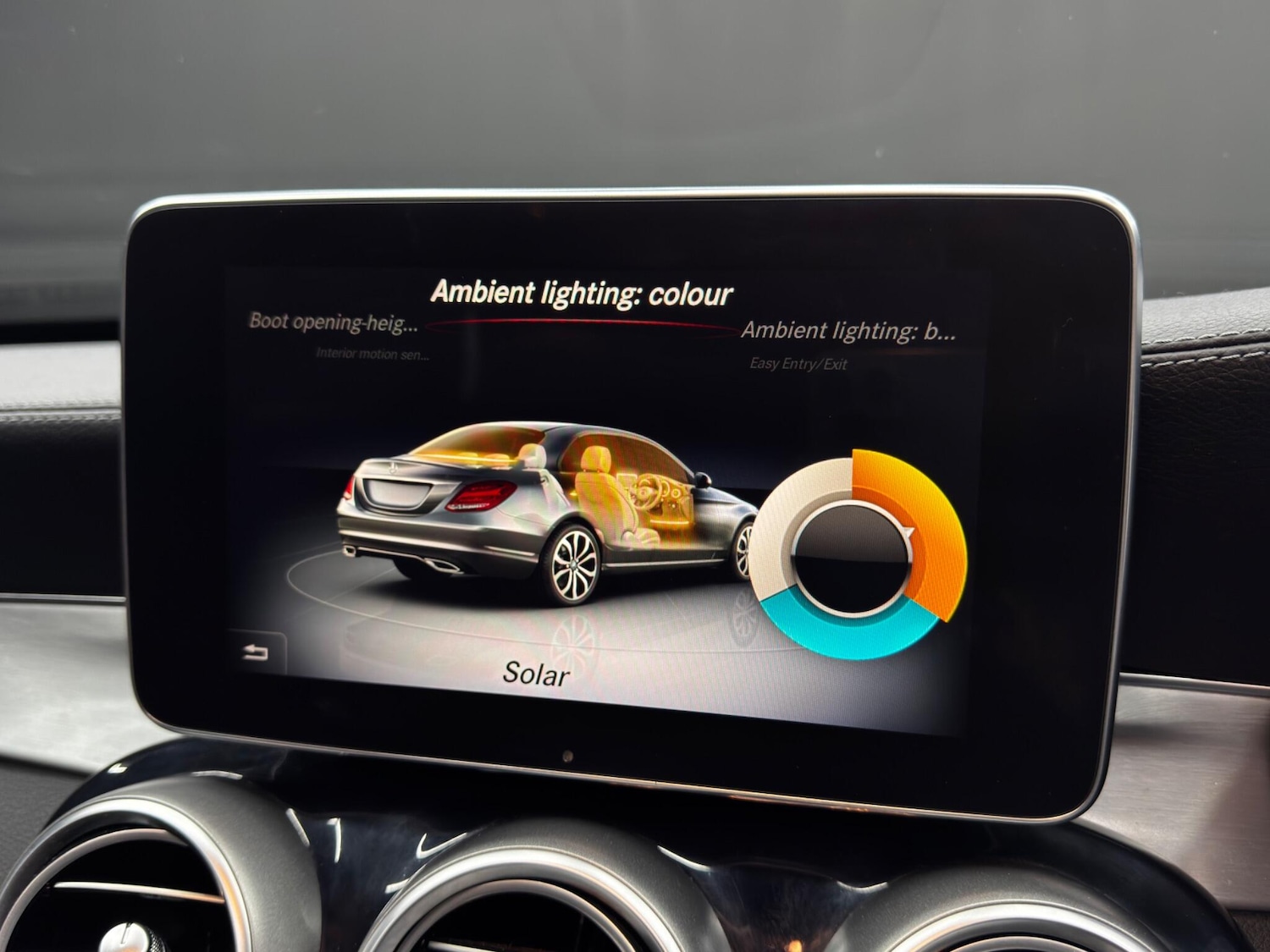 Used Mercedes-Benz C Class 2015 for sale - 76658756: Photo 32