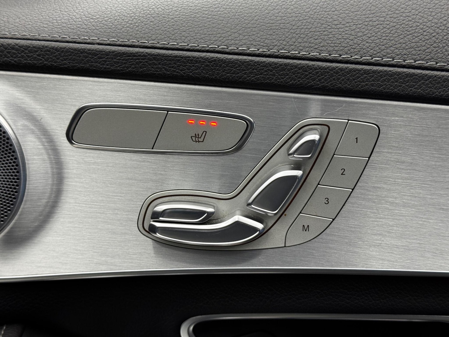 Used Mercedes-Benz C Class 2015 for sale - 76658756: Photo 39