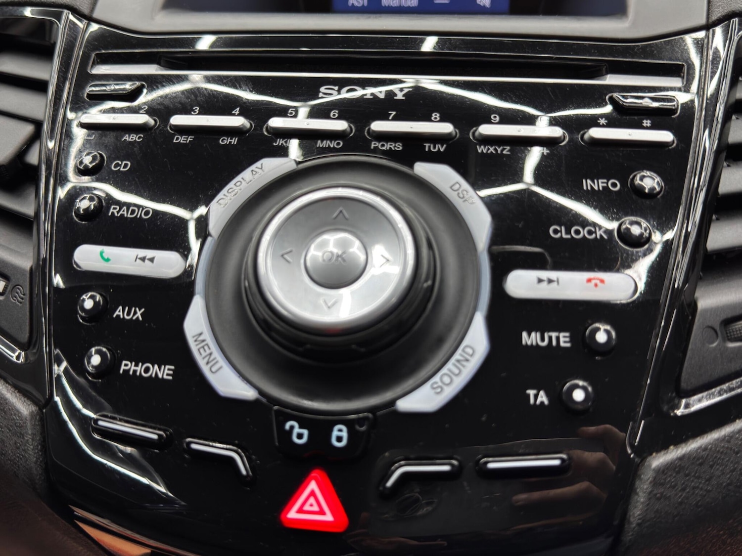 Used Ford Fiesta 2015 for sale - 78148041: Photo 27