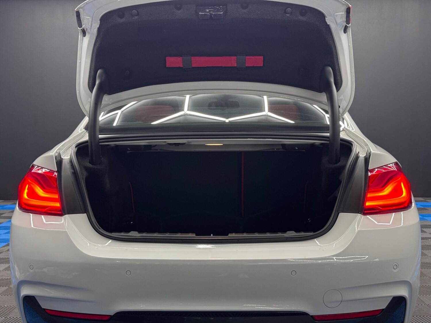 Used BMW 4 Series 2017 for sale - 76167373: Photo 40