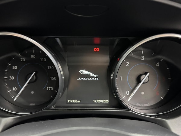 Used Jaguar XF 2017 for sale - 76314555: Photo 22