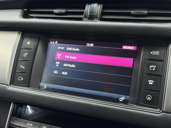 Used Jaguar XF 2017 for sale - 76314555: Photo 30