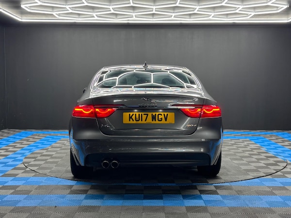 Used Jaguar XF 2017 for sale - 76314555: Photo 6
