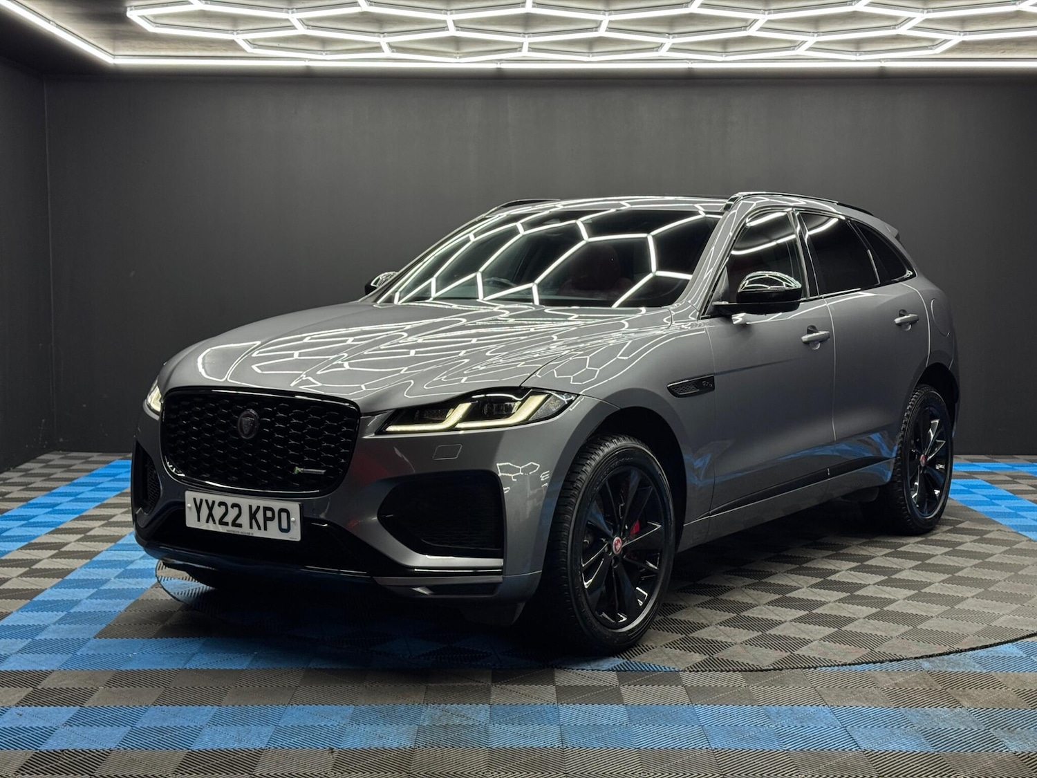 Used Jaguar F-Pace for sale - 77705543: Photo 3