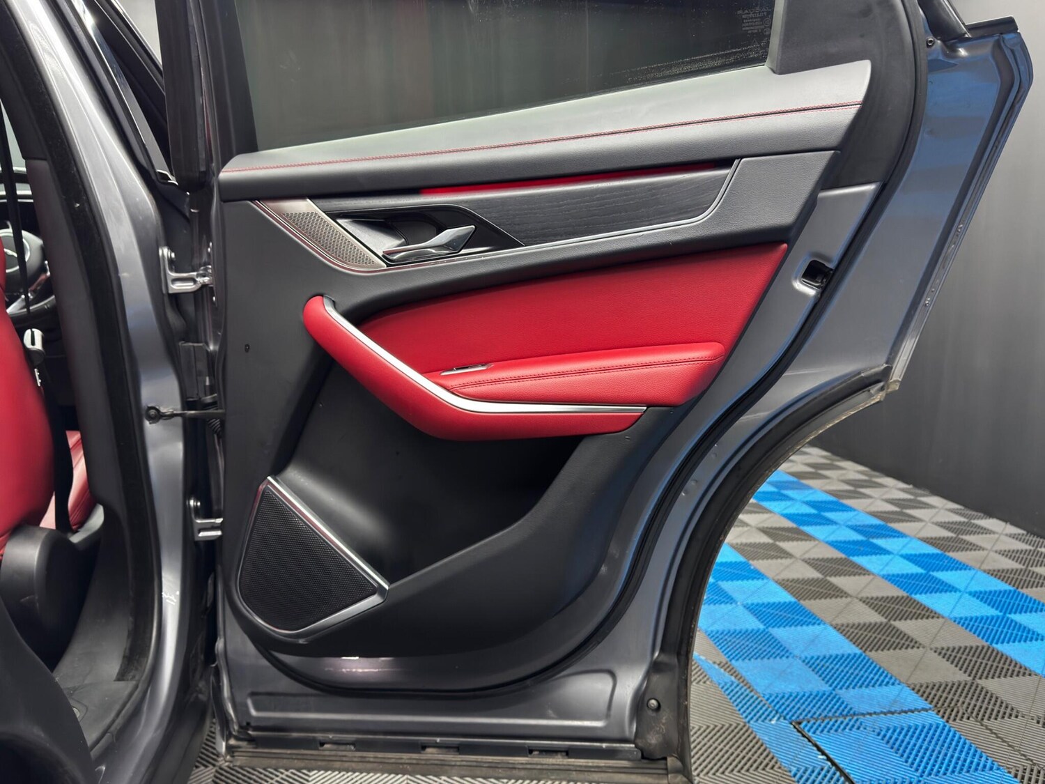 Used Jaguar F-Pace for sale - 77705543: Photo 45