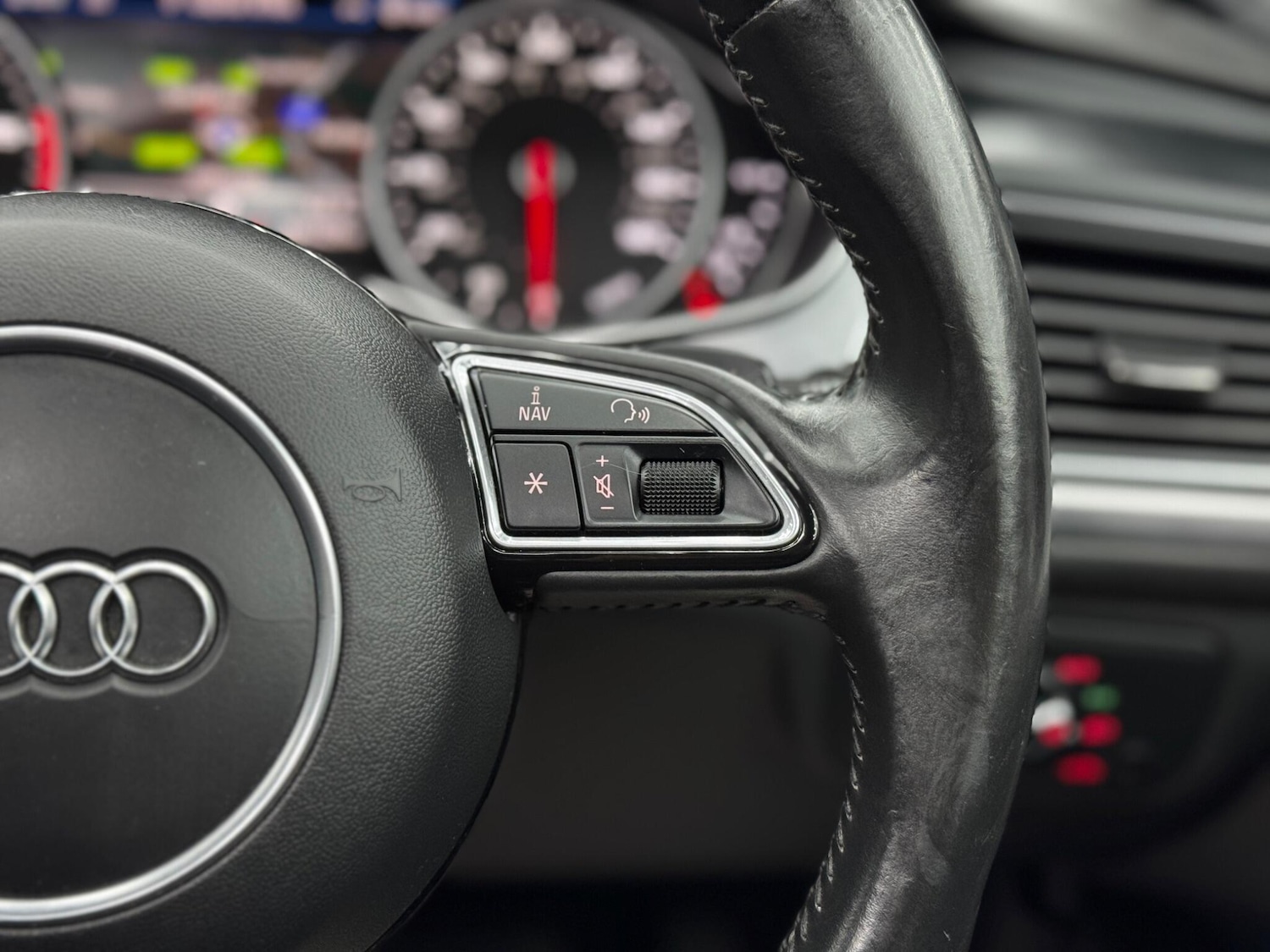 Used Audi A6 Allroad 2015 for sale - 78100085: Photo 21