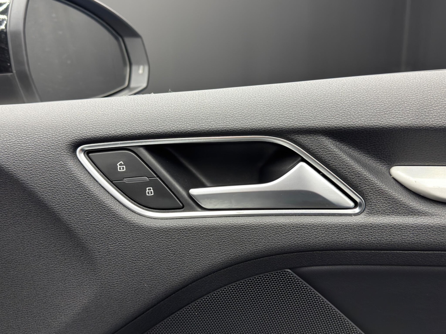 Used Audi A3 2017 for sale - 76887449: Photo 40