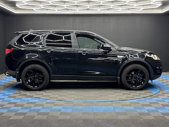 Used Land Rover Discovery Sport 2015 for sale - 75728467: Photo