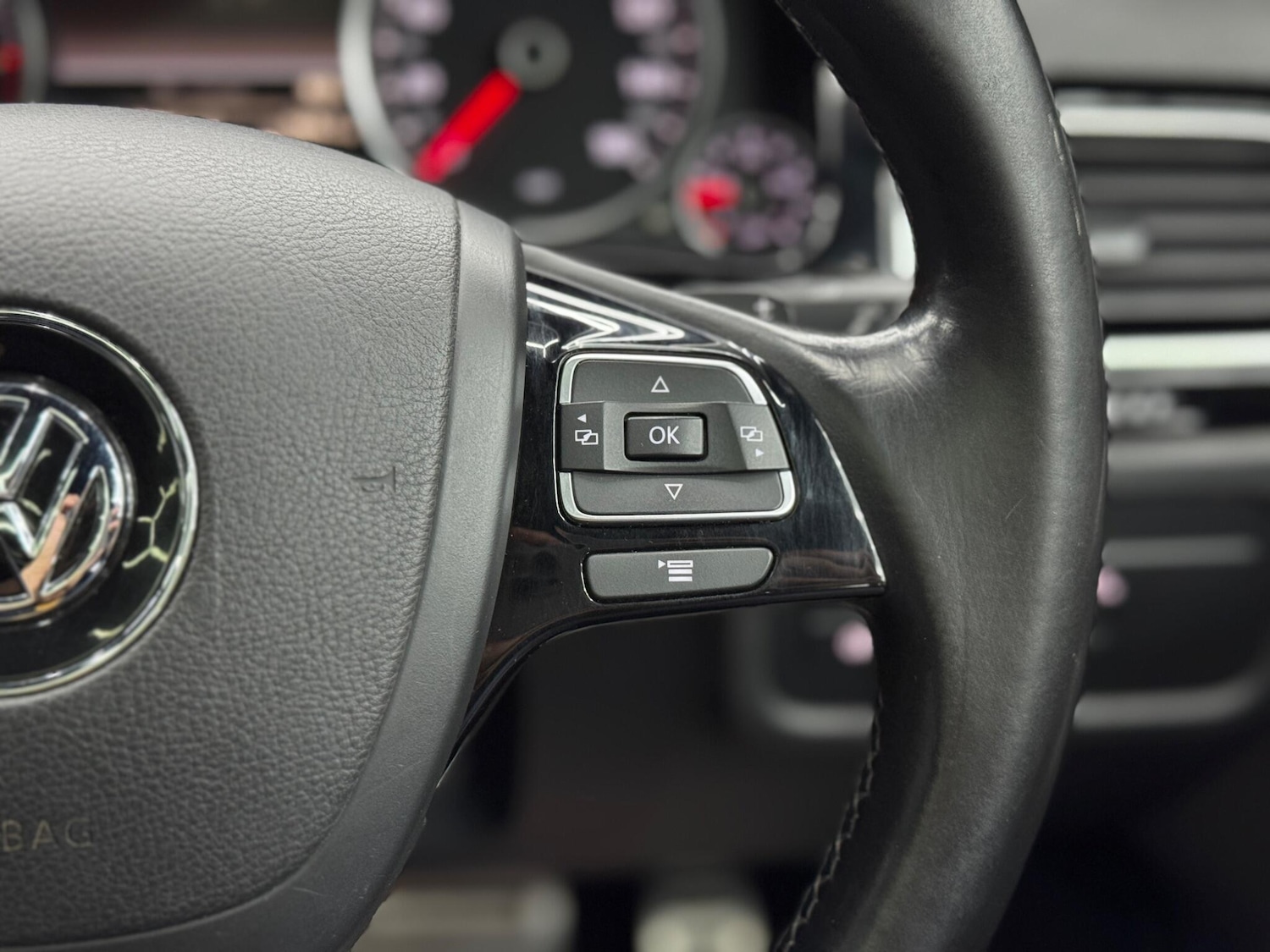 Used Volkswagen Touareg for sale - 77279970: Photo 21