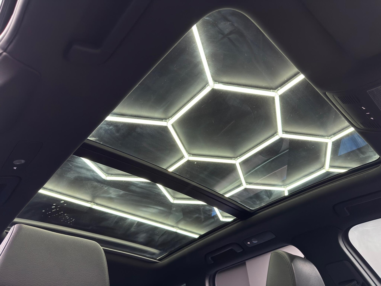 Used Volkswagen Touareg for sale - 77279970: Photo 38