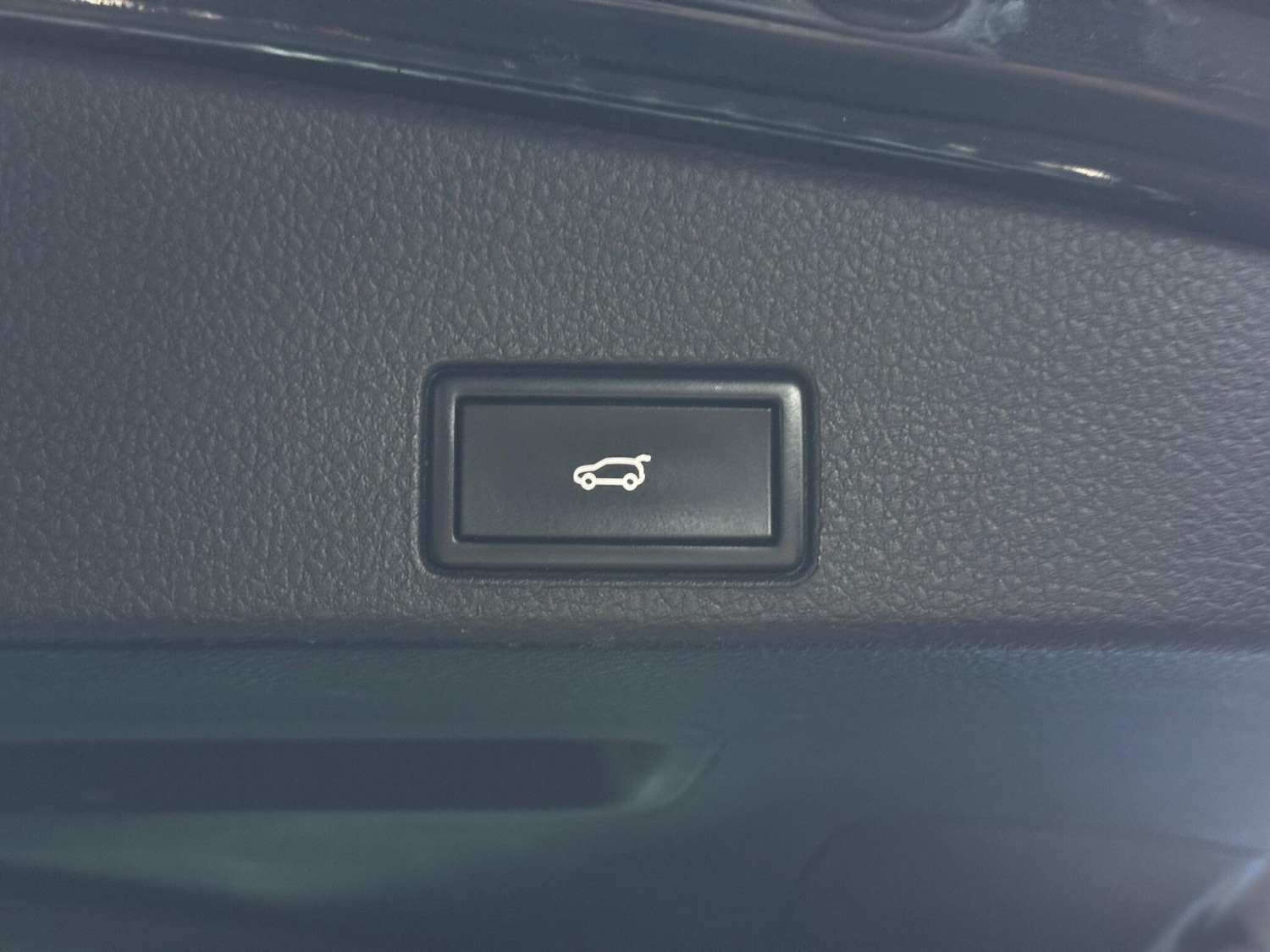 Used Volkswagen Touareg for sale - 77279970: Photo 42