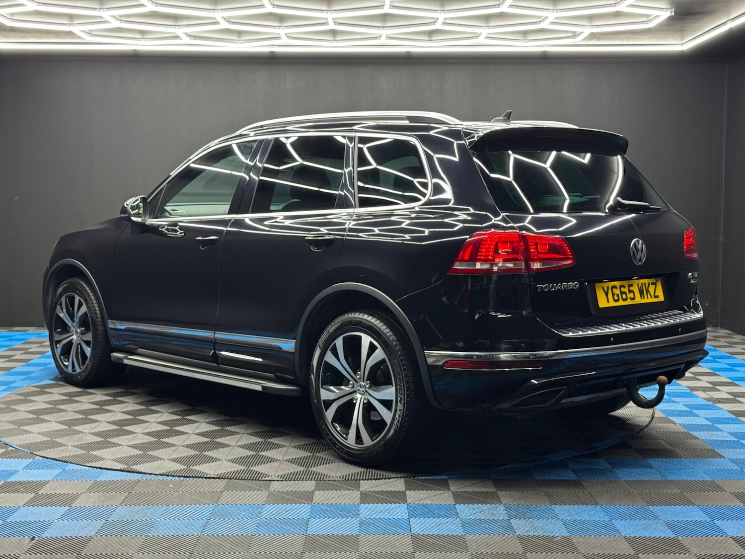 Used Volkswagen Touareg for sale - 77279970: Photo 7