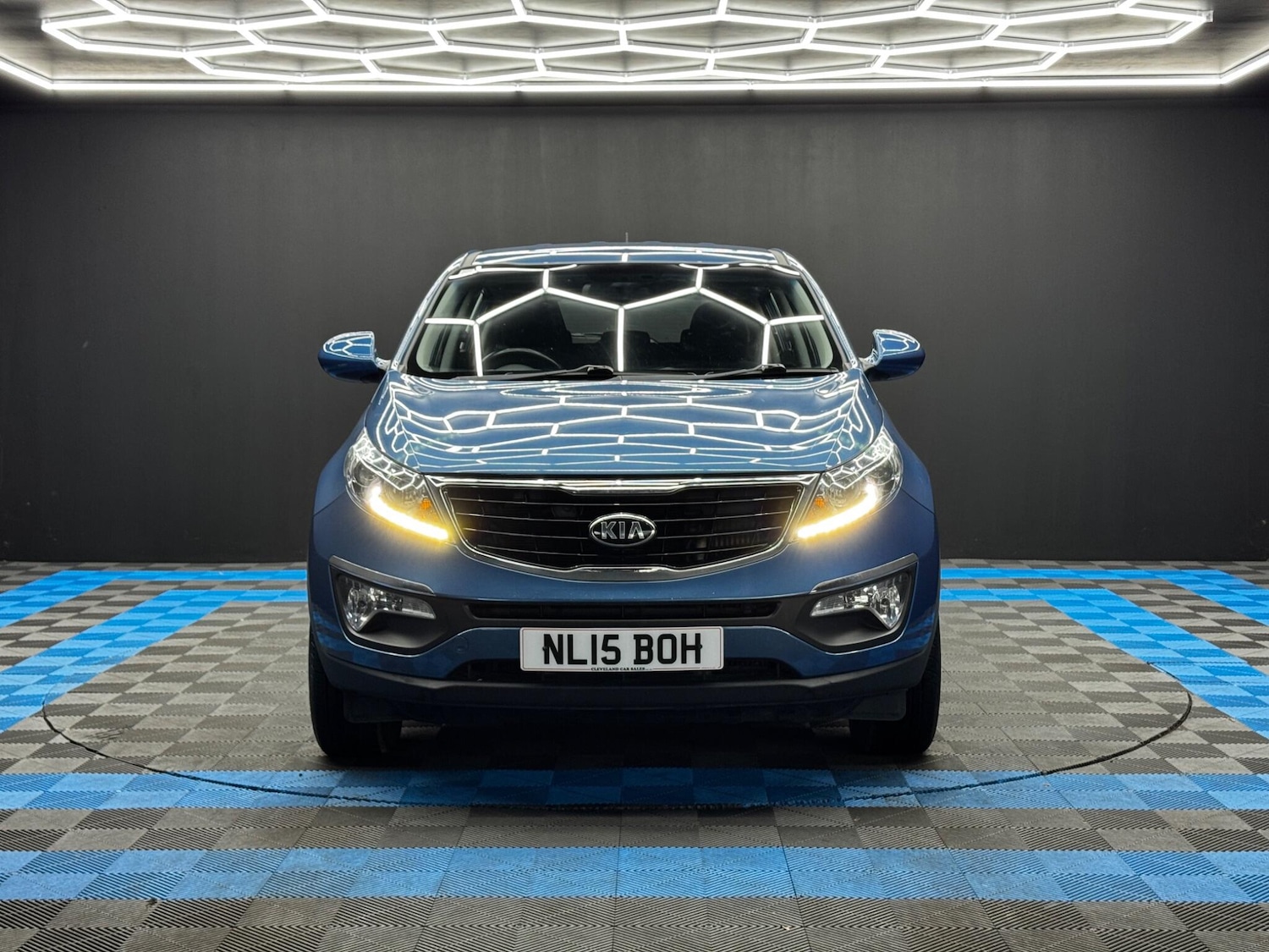 Used Kia Sportage 2015 for sale - 76592105: Photo 2