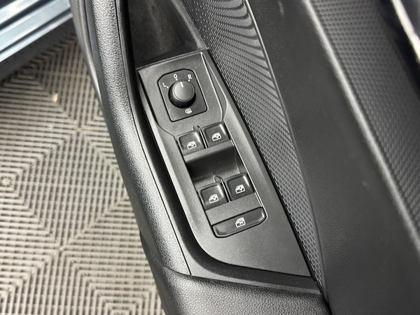Used Skoda Octavia 2021 for sale - 75696510: Photo 39