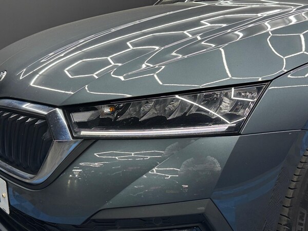 Used Skoda Octavia 2021 for sale - 75696510: Photo 44