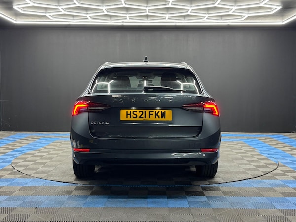 Used Skoda Octavia 2021 for sale - 75696510: Photo 6