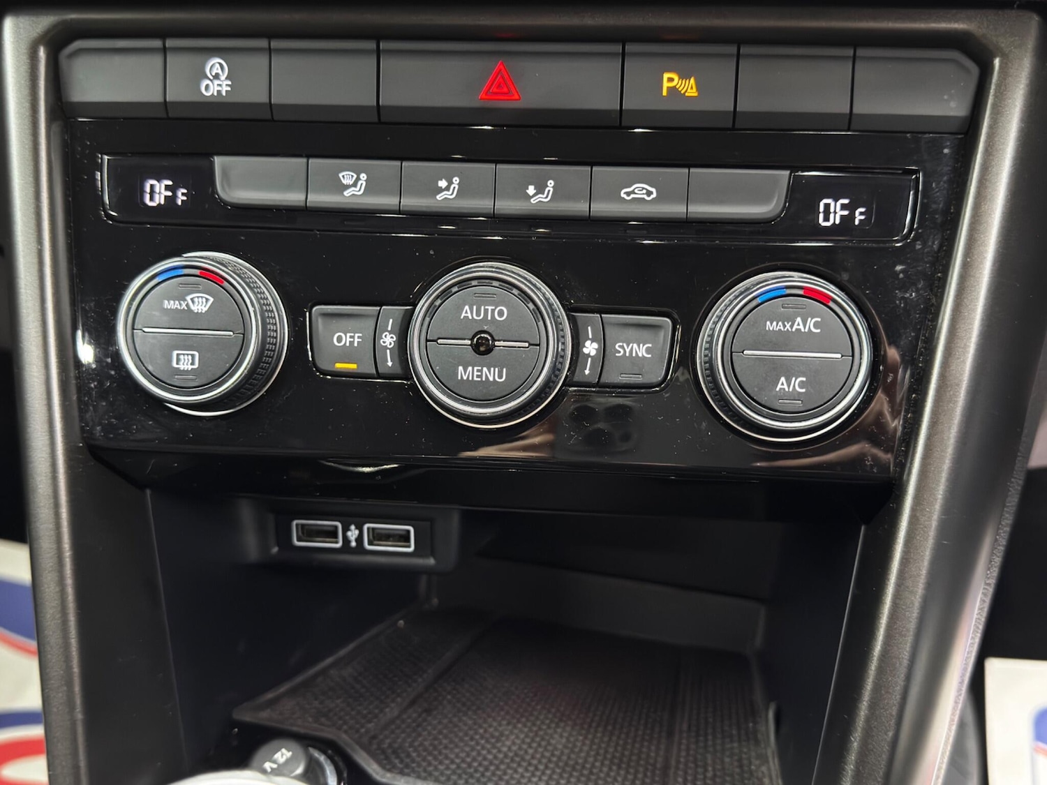 Used Volkswagen T-Roc 2018 for sale - 76512973: Photo 26