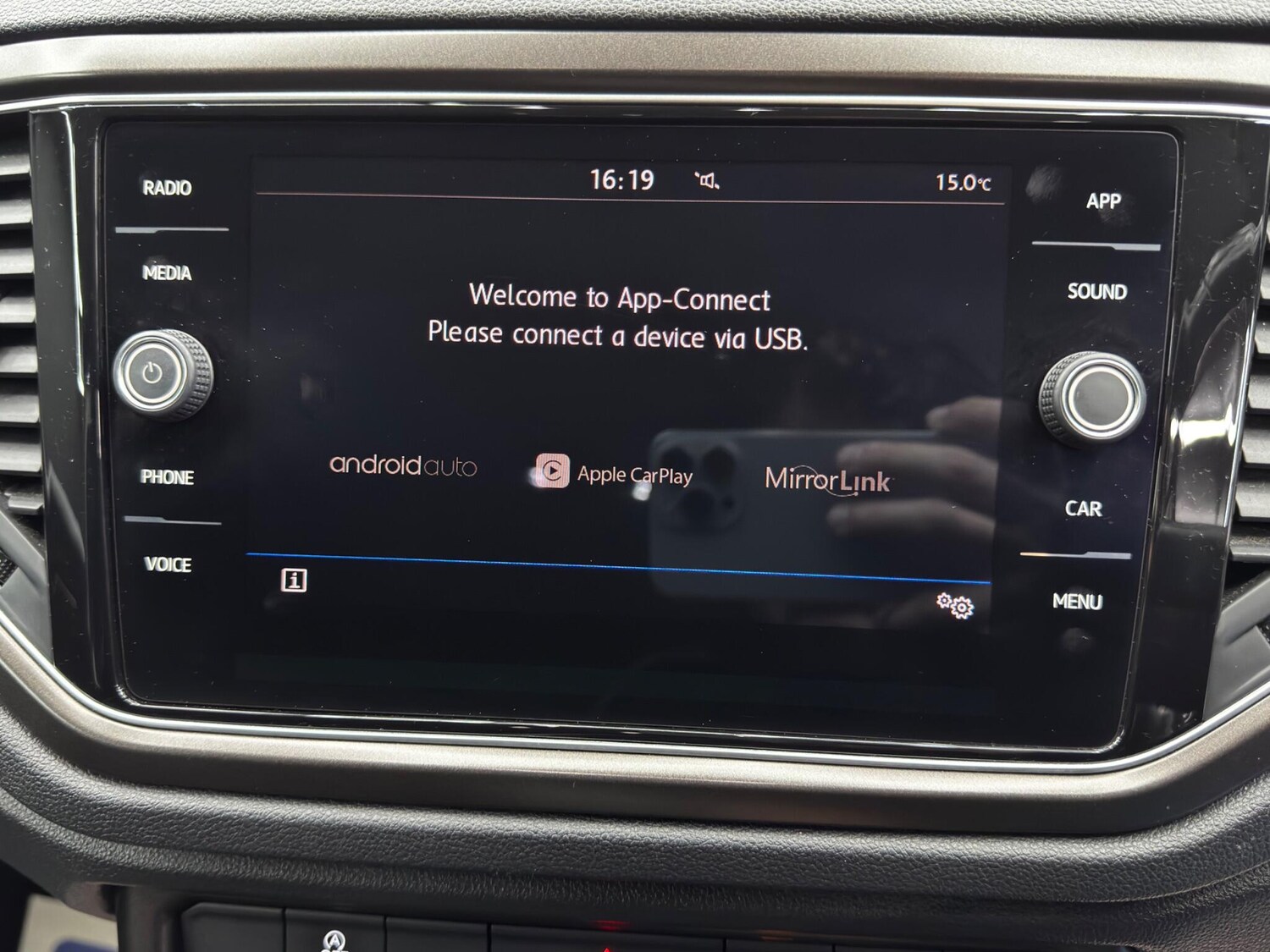 Used Volkswagen T-Roc 2018 for sale - 76512973: Photo 31