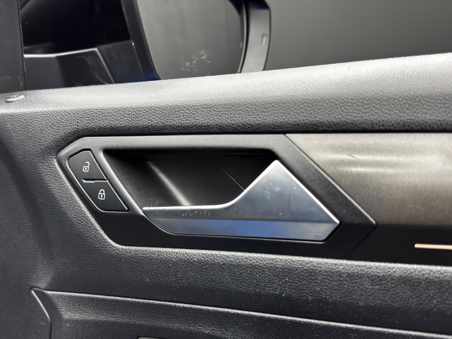 Used Volkswagen T-Roc 2018 for sale - 76512973: Photo 39