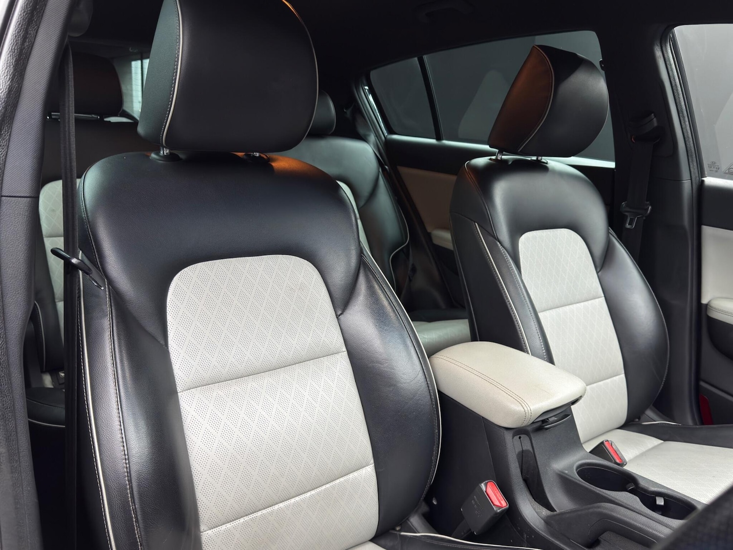 Used Kia Sportage 2018 for sale - 77352088: Photo 12