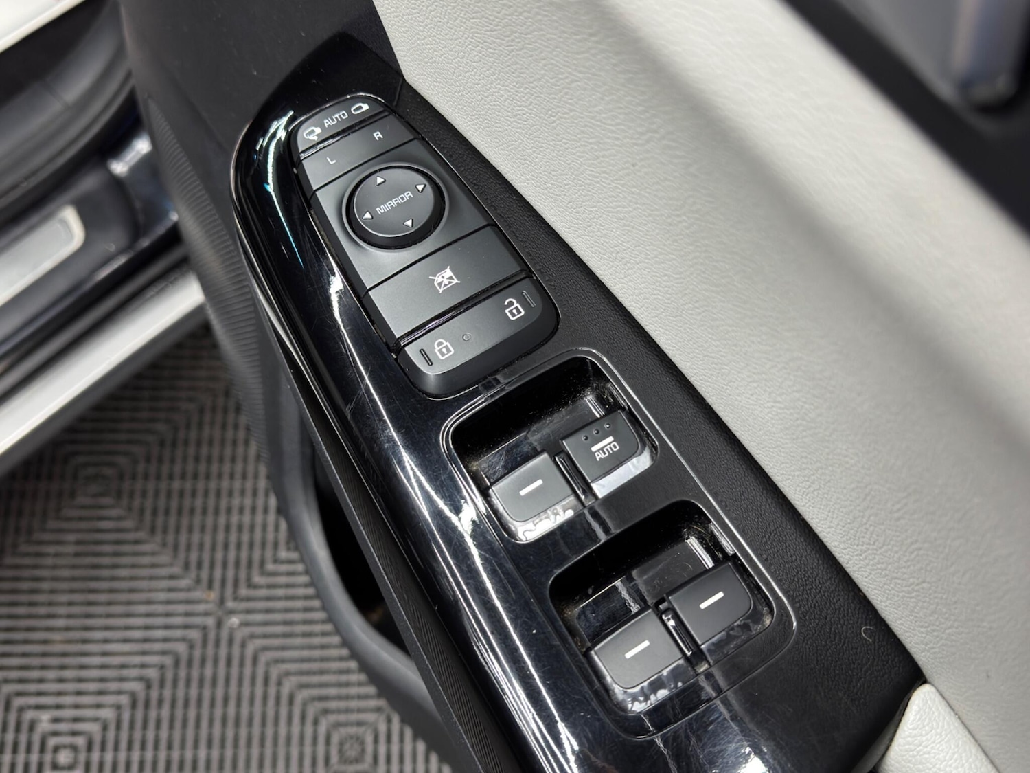 Used Kia Sportage 2018 for sale - 77352088: Photo 37