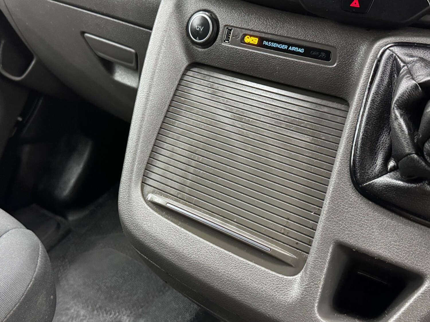 Used Ford Tourneo Custom 2020 for sale - 77358717: Photo 27