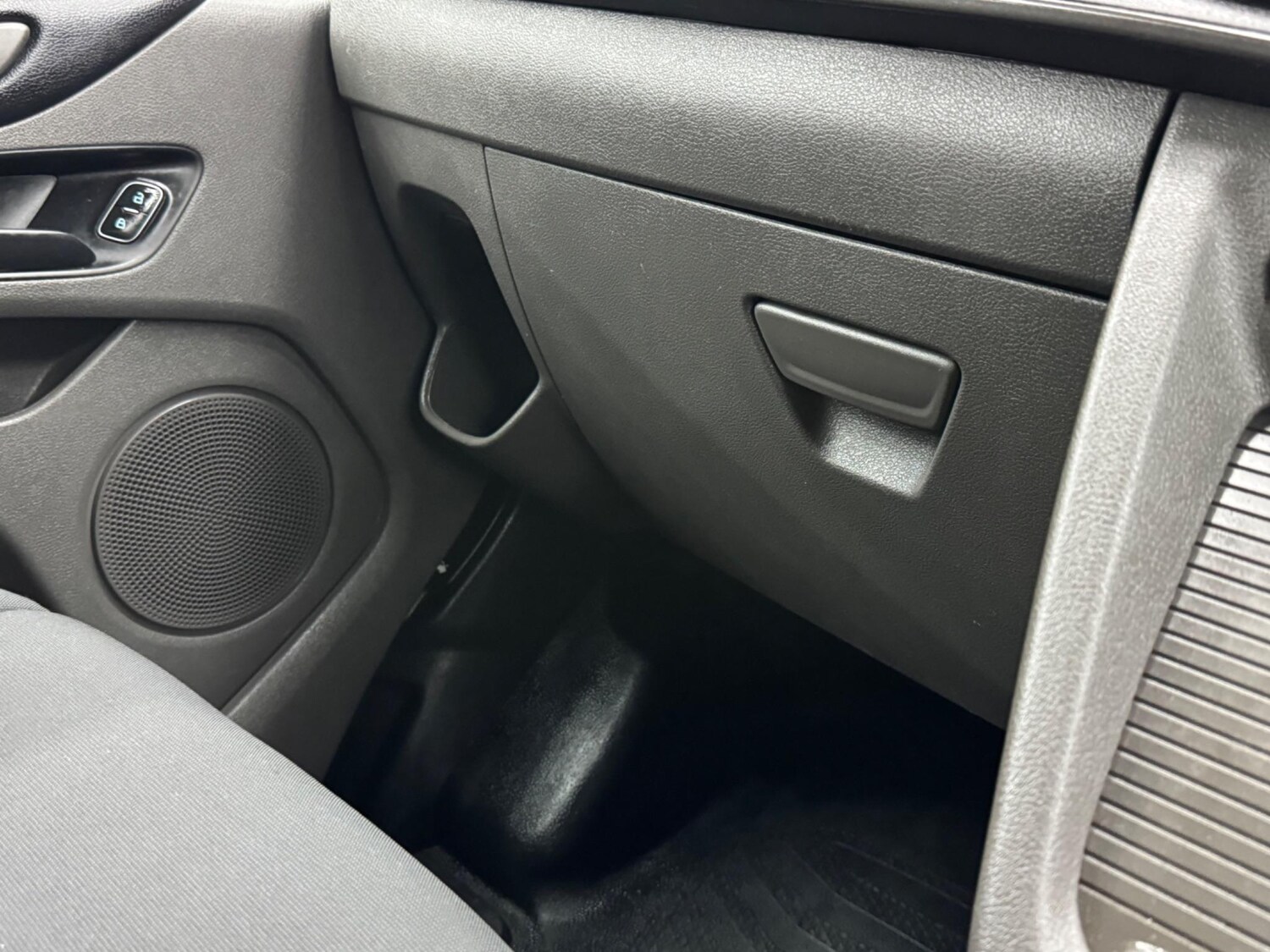 Used Ford Tourneo Custom 2020 for sale - 77358717: Photo 36