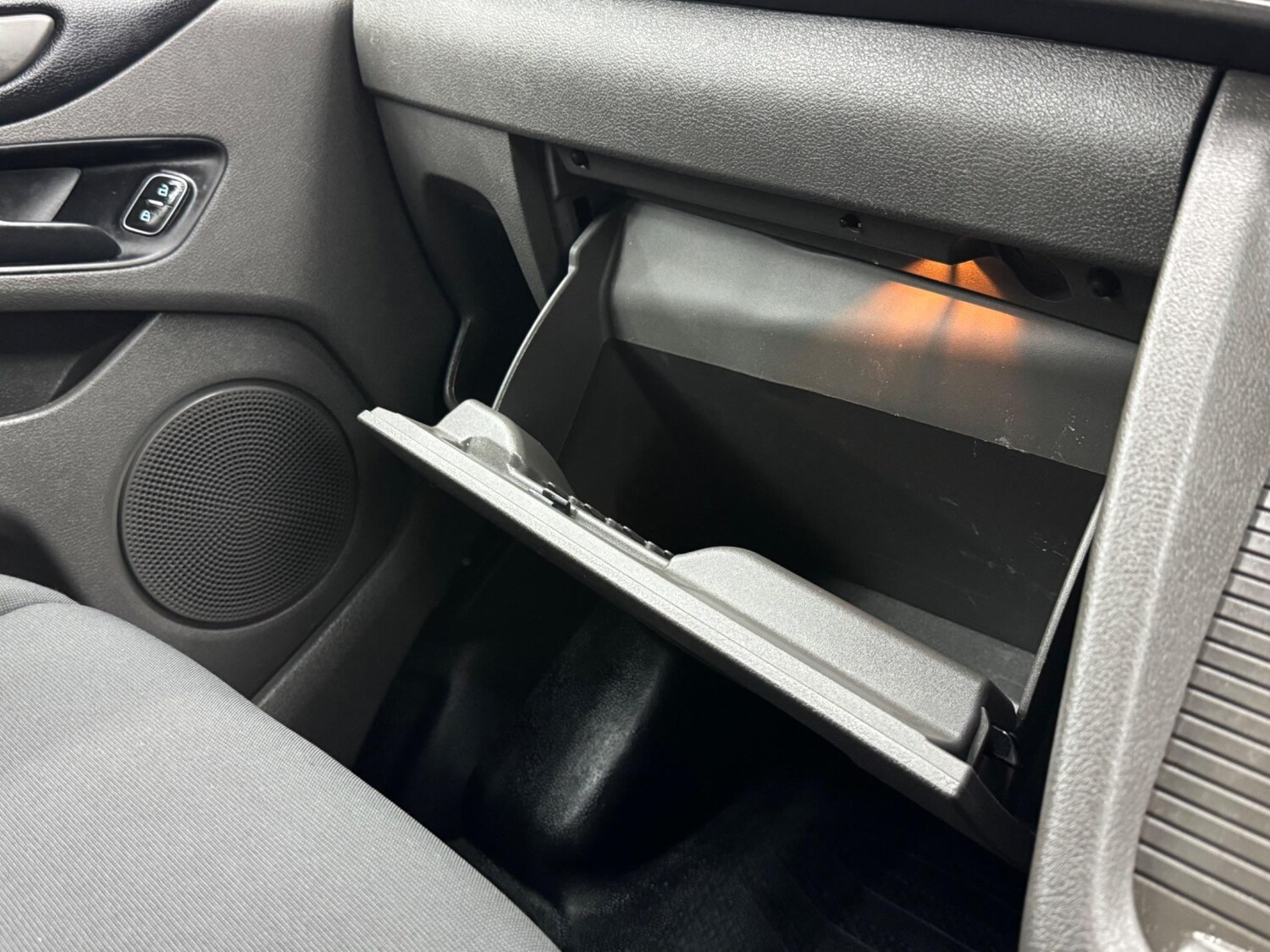 Used Ford Tourneo Custom 2020 for sale - 77358717: Photo 37