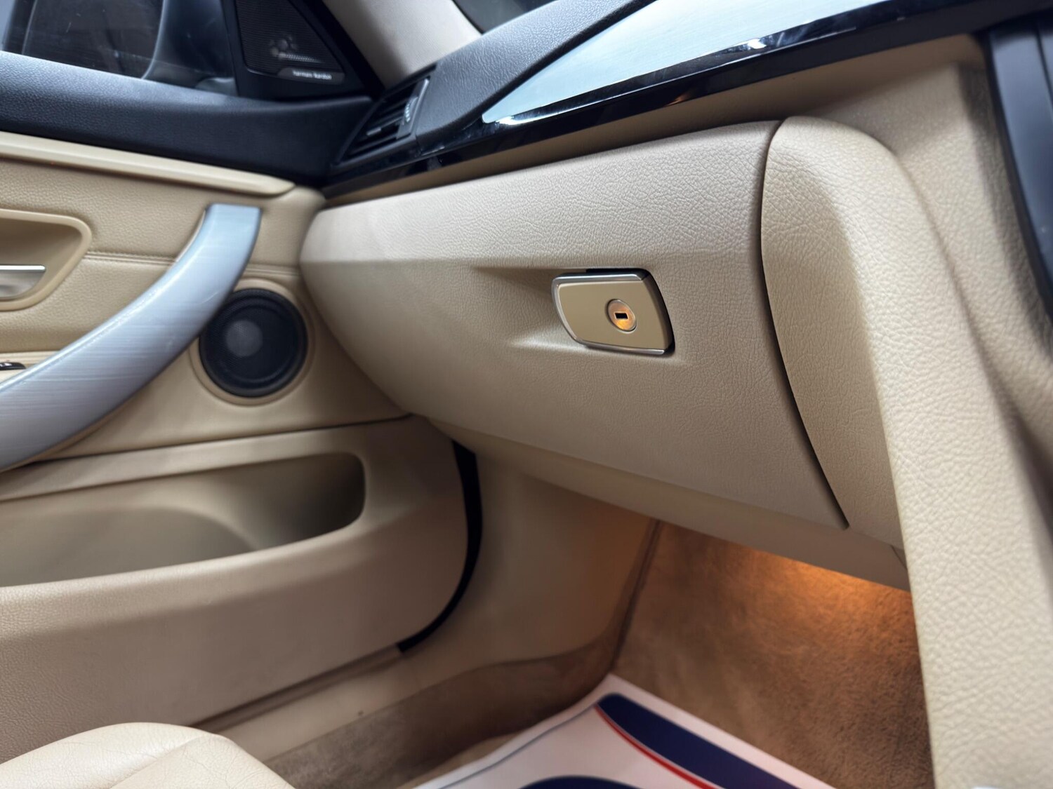 Used BMW 4 Series 2016 for sale - 77939837: Photo 37