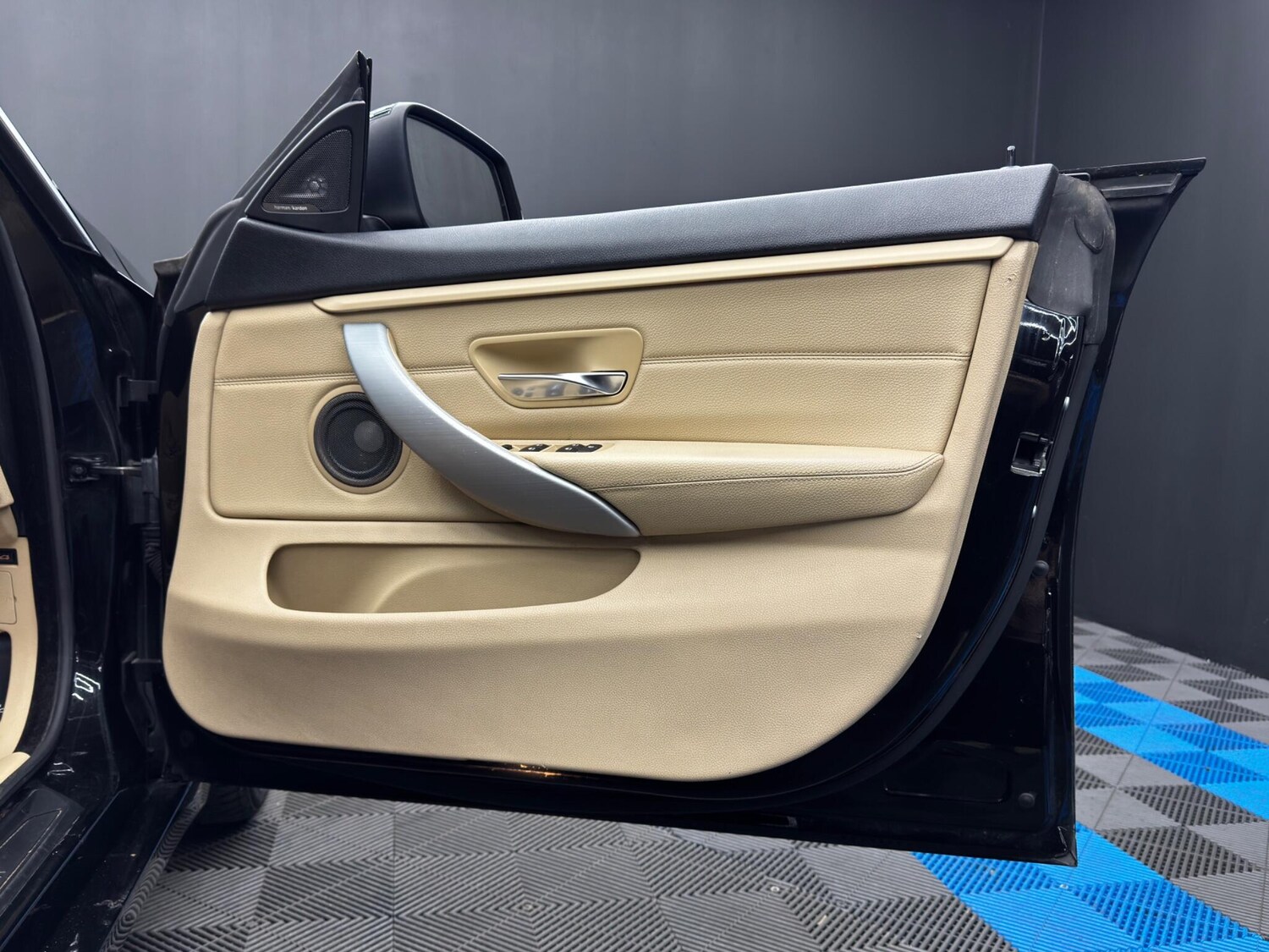 Used BMW 4 Series 2016 for sale - 77939837: Photo 40